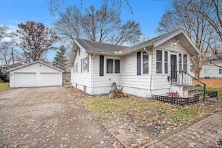 1537 Moyer Ave, Elkhart, IN 46516