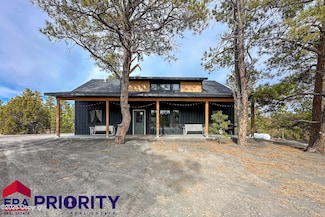 91 Juniper Hills Rd, Moorcroft, WY 82721