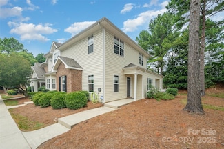 12223 Savannah Garden Dr, Charlotte, NC 28273