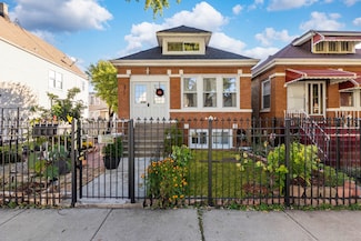 5317 S Campbell Ave, Chicago, IL 60632