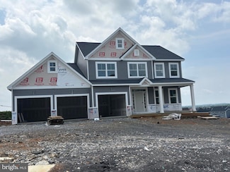 2540 Austin Ave, Chambersburg, PA 17202