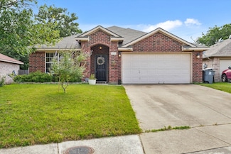 5045 E Rim Rd, Dallas, TX 75211