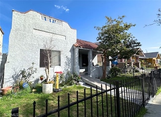 1478 Linden Ave, Long Beach, CA 90813