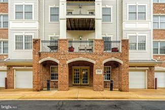 20810 Noble Terrace Unit 104, Sterling, VA 20165