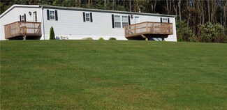183 Freeman Falls Rd, Acme, PA 15610