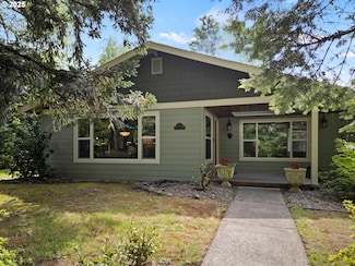 3144 Diane Dr, Lake Oswego, OR 97035