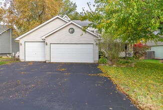 769 Cynthia Dr, Sandwich, IL 60548