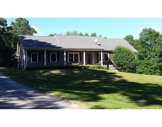 17 Bassett Hill Rd, Woodstock, CT 06281