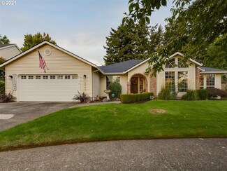 2981 NE Beech Dr, Gresham, OR 97030