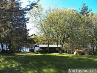 16428 Maplewood Rd, Cold Spring, MN 56320