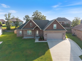 8708 Trail Creek Dr, Sherwood, AR 72120