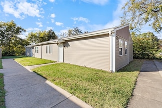 308 S Halsey St Unit A & B, Siloam Springs, AR 72761