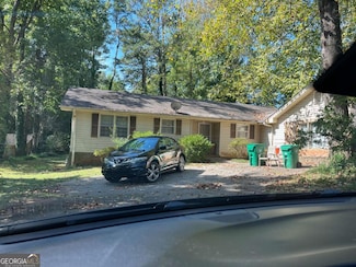5581 Shadow Rock Dr, Lithonia, GA 30058