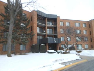 950 E Wilmette Rd Unit 407, Palatine, IL 60074