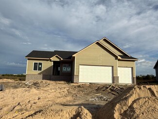 5488 N Toben Dr, Bel Aire, KS 67067