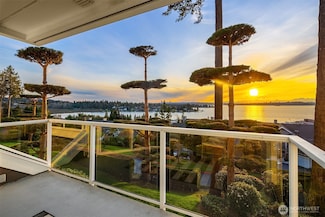 5404 Lake Washington Blvd NE Unit G, Kirkland, WA 98033
