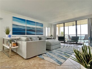 10525 Gulf Shore Dr Unit 251, Naples, FL 34108