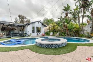 12322 Sylvan St, North Hollywood, CA 91606