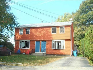 31 Pavilion Ct, Cranston, RI 02920