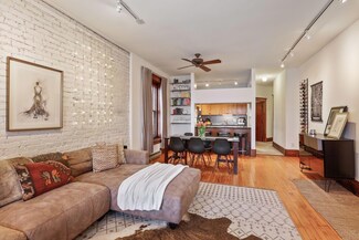 2421 Emerson Ave S Unit 102, Minneapolis, MN 55405