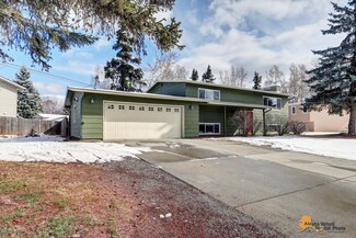 4221 Warwick Dr, Anchorage, AK 99508