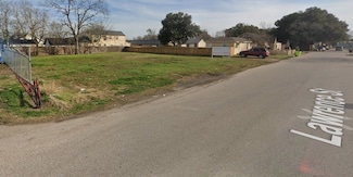 1009 Lawrence St, Rosenberg, TX 77471