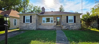 1218 N Cherry St, Mount Carmel, IL 62863