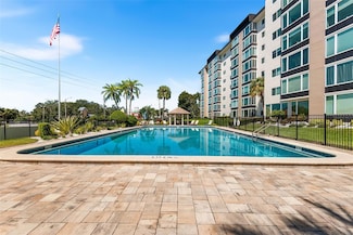 1776 6th St NW Unit 409, Winter Haven, FL 33881