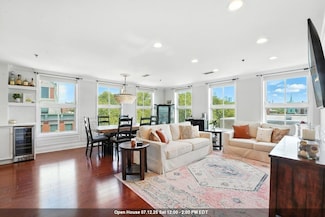 812 Grand St Unit 510, Hoboken, NJ 07030