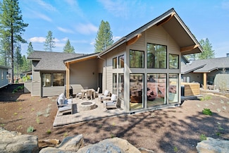 18124 Forestbrook Loop Unit 2, Bend, OR 97707