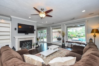 7103 Adobe Meadows Ct, Sugar Land, TX 77479