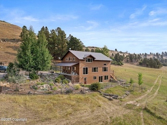 30 Alum Creek Rd, Aladdin, WY 82710