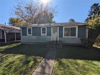 3130 26th St NE, Canton, OH 44705