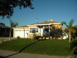 5933 Bartmus St, Commerce, CA 90040
