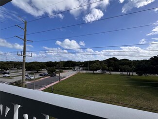 8233 Harding Ave Unit 403, Miami Beach, FL 33141