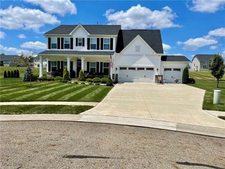 1686 Winners Cir NE, Canton, OH 44721