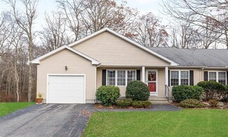 53 Carriage Dr, Warwick, RI 02886