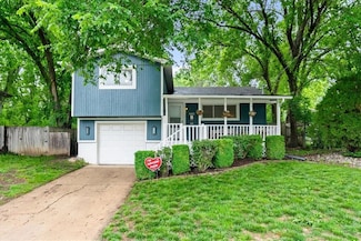 4400 Elledge Dr, Roeland Park, KS 66205