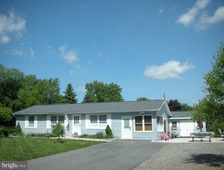 13808 Countryside Dr, Maugansville, MD 21767