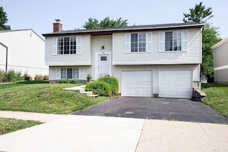 3886 Farm Brook Ln, Columbus, OH 43204