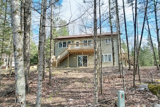 7097 Colonial Ln, Land O' Lakes, WI 54540