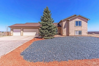 1173 W Mescalero Dr, Pueblo, CO 81007