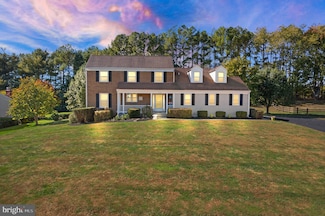 1398 Park Lake Dr, Reston, VA 20190