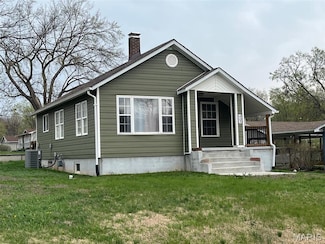 402 Elm St, Potosi, MO 63664