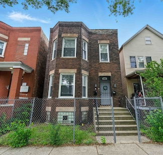 8234 S Exchange Ave, Chicago, IL 60617