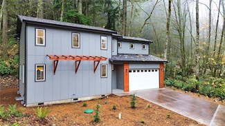 8 Shetland Ct, Bellingham, WA 98229