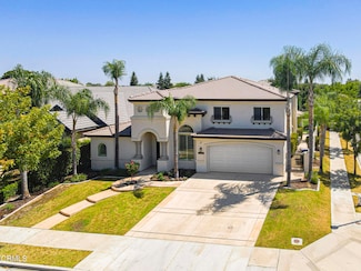 2416 Edingal Dr, Bakersfield, CA 93311