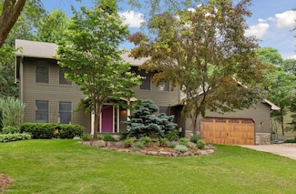 17233 Harrington Way, Lakeville, MN 55044