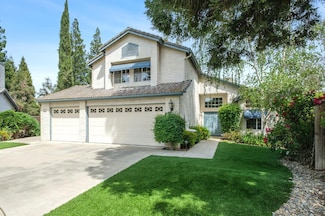 9582 N Keystone Ct, Fresno, CA 93720