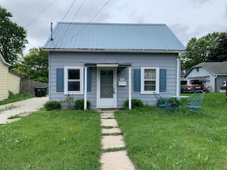 9721 Park Ct, Sturtevant, WI 53177